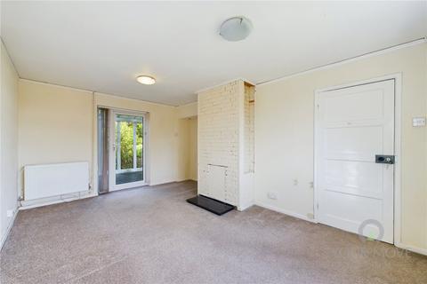 70 Chalcombe Avenue, Northampton, NN2 8LD