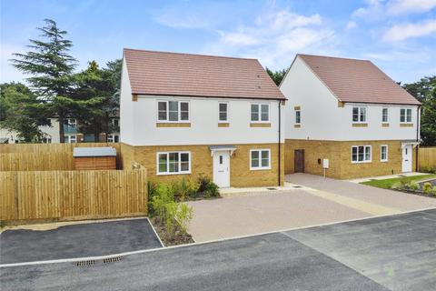 Pines Close, Kingsthorpe, Northamptonshire NN2