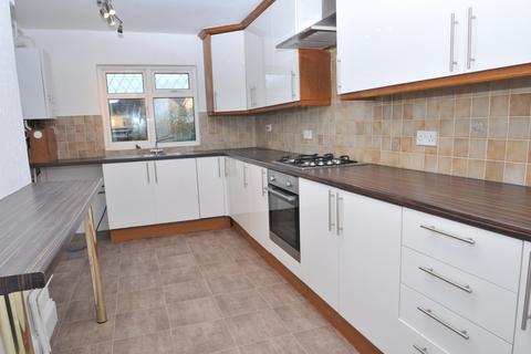 3 bedroom terraced house for sale, Monkton Road, Bristol BS15