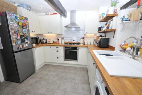 66 Bath Hill, Keynsham, Bristol, BS31 1HH