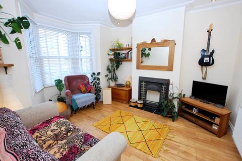 14 Chaplin Road, Bristol, BS5 0JU