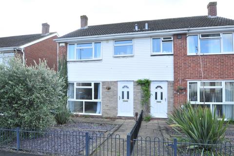 3 bedroom semi-detached house to rent, Cedar Drive, Bristol BS31