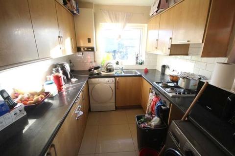 6a Falling Lane, West Drayton, UB7 8AB