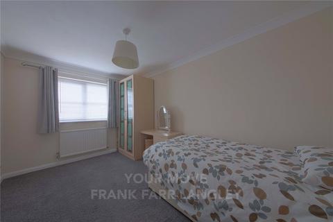 32 Windrush Avenue, Langley, Slough, SL3 8ER