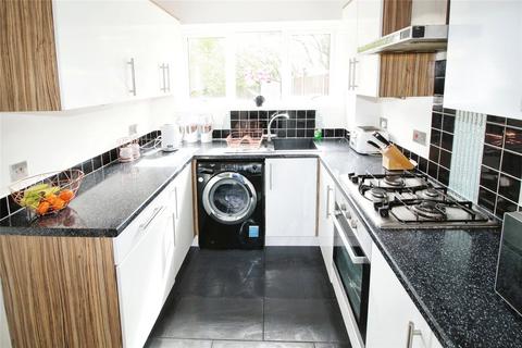 17 Ashridge Grove, Stoke-on-trent, ST3 5BB