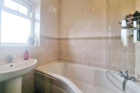 34 The Moat, Stoke-on-trent, ST3 6NB