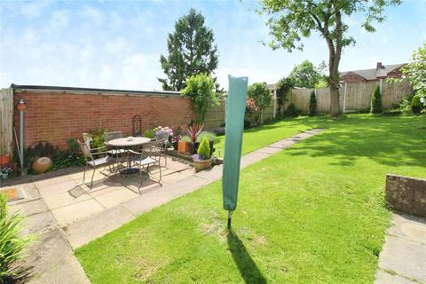 30 Fairhaven Grove, Stoke-on-trent, ST1 6LX