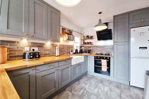 11 Dovedale Road, Kingsley, Stoke-on-trent, ST10 2AD