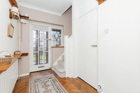 21 Beacon Drive, Loughborough, LE11 2BD