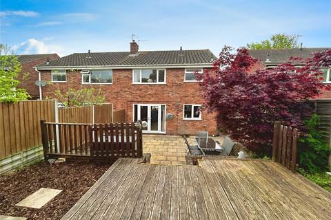 3 bedroom semi-detached house for sale, Kenilworth Avenue, Leicestershire LE11