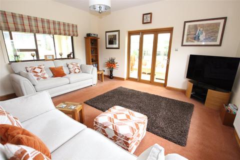 White Rose Barn Millards Hill, Midsomer Norton, Radstock, BA3 2UX