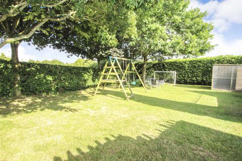White Rose Barn Millards Hill, Midsomer Norton, Radstock, BA3 2UX