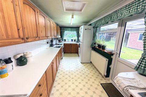 5 bedroom bungalow for sale, Hillcrest Road, Norfolk NR7