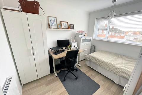 122 Anthony Drive, Norwich, NR3 4ES