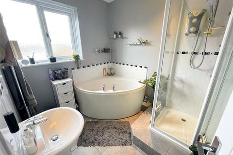 122 Anthony Drive, Norwich, NR3 4ES
