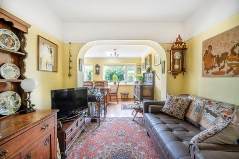 45 Highwood Avenue, Bushey, WD23 2AL