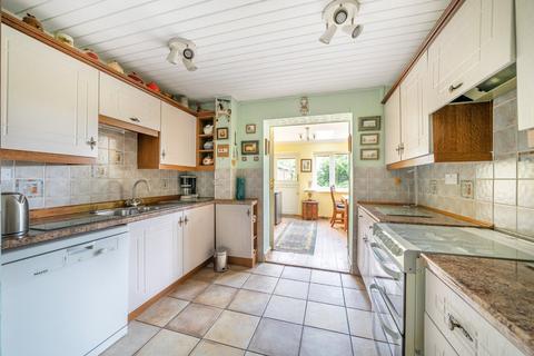 45 Highwood Avenue, Bushey, WD23 2AL