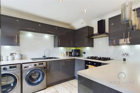 49 Downsway, Northampton, NN4 0TD