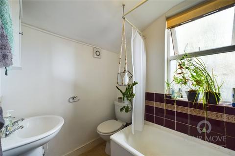 13 Abbey Road, Northampton, NN4 8EY