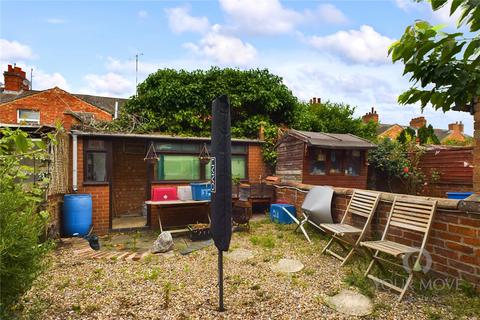 13 Abbey Road, Northampton, NN4 8EY