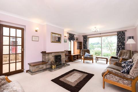 4 bedroom detached house for sale, Downs View Close, Kent BR6