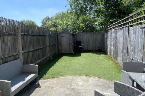 20 Sanderstead Road, Orpington, BR5 4AE