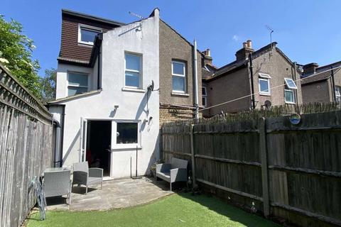 20 Sanderstead Road, Orpington, BR5 4AE