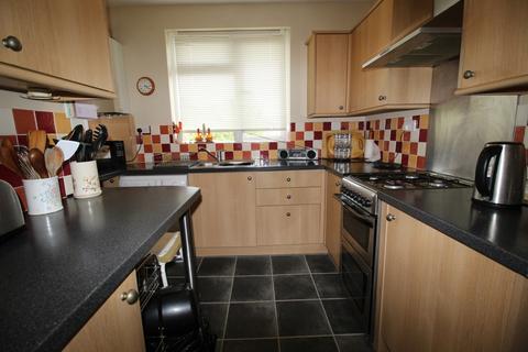 2 bedroom flat for sale, Gilda Crescent, Polegate BN26