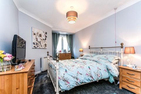 1 bedroom retirement property for sale, Queen Street, Kent CT11