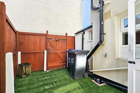 34 Ashburnham Road, St Lawrence, Ramsgate, CT11 0BJ