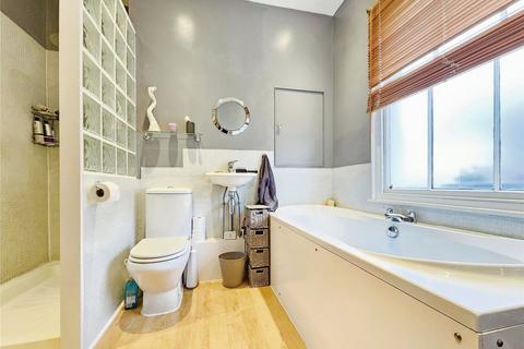 24 Artillery Road, Ramsgate, CT11 8PT