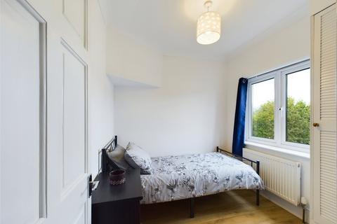 158 Gorseway, Romford, RM7 0SH
