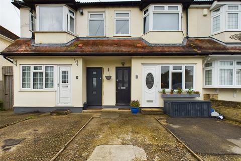 2a, The Parade North Road, Havering-atte-bower, Romford, RM4 1PP