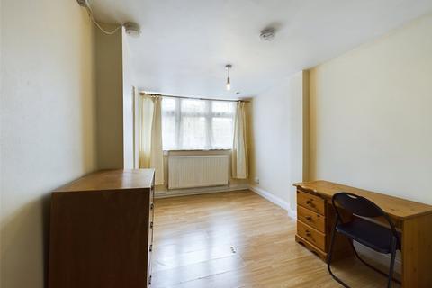 36 Myrtle Road, Romford, RM3 8XS