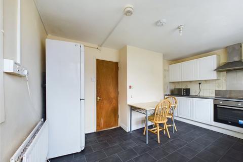 36 Myrtle Road, Romford, RM3 8XS