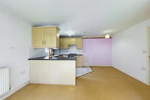 2 bedroom flat for sale, Capstan Drive, Rainham RM13