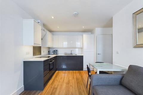 2 bedroom flat for sale, Mercury Gardens, Havering RM1