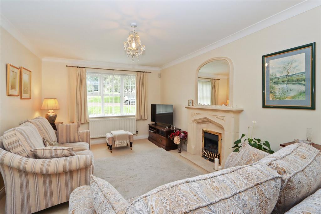 Living Room Pic 1