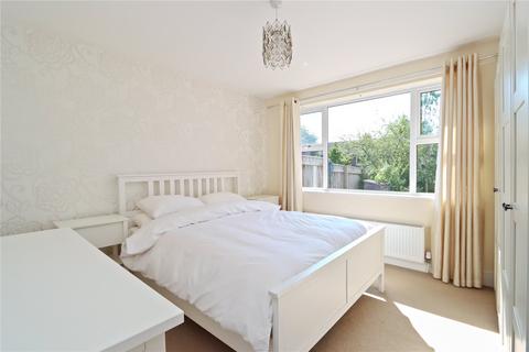 13 Avon Close, Rowlands Gill, NE39 1AE