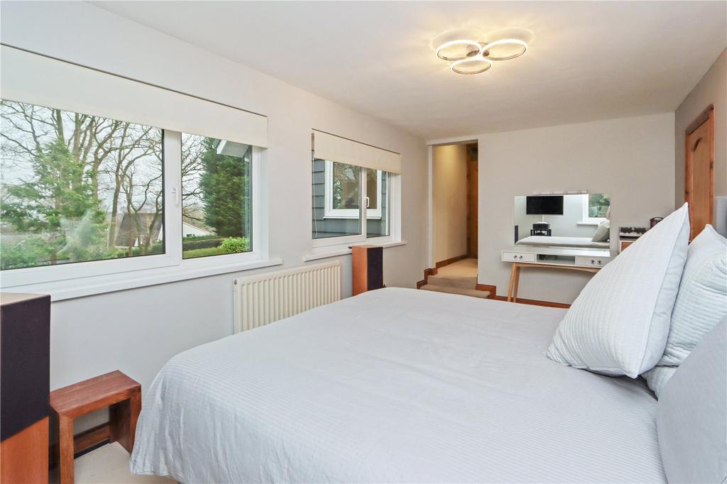 Master Bedroom Pic 3