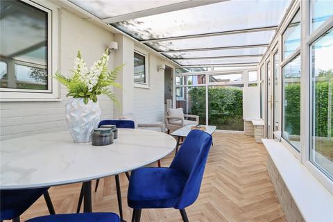 29 Deneway, Rowlands Gill, NE39 1BD