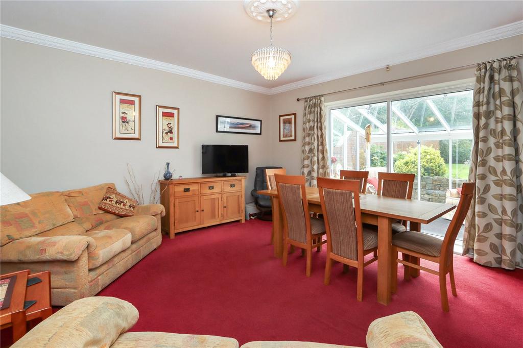 Dining Room Pic 1