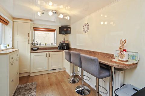 6 Hugar Road, High Spen, Rowlands Gill, NE39 2BJ
