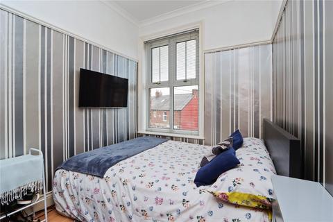 6 Hugar Road, High Spen, Rowlands Gill, NE39 2BJ