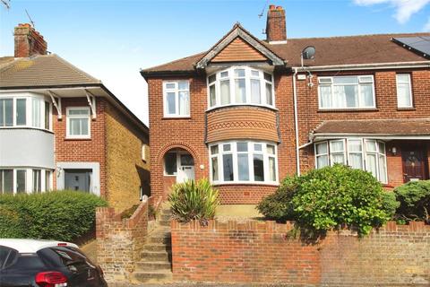 3 bedroom end of terrace house for sale, Gaze Hill Avenue, Kent ME10