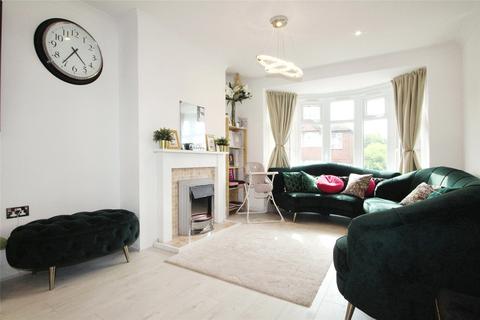 3 bedroom end of terrace house for sale, Gaze Hill Avenue, Kent ME10