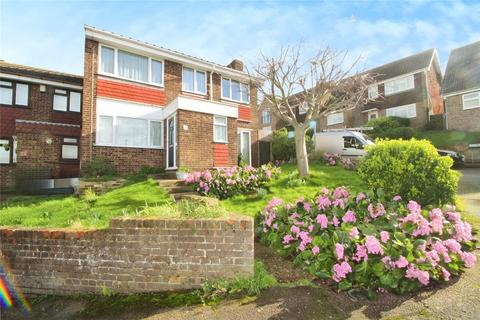 39 Admirals Walk, Minster On Sea, Sheerness, ME12 3BB