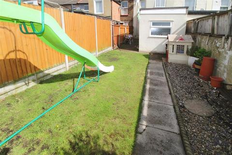 25 James Street, Sheerness, ME12 2QE