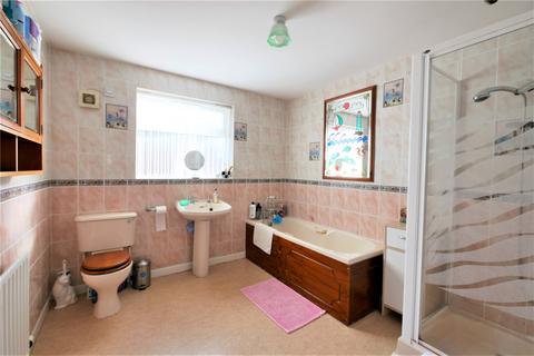 2 bedroom bungalow for sale, Parkinsons Way, Mablethorpe LN12