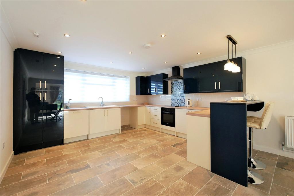 Dining Kitchen Area